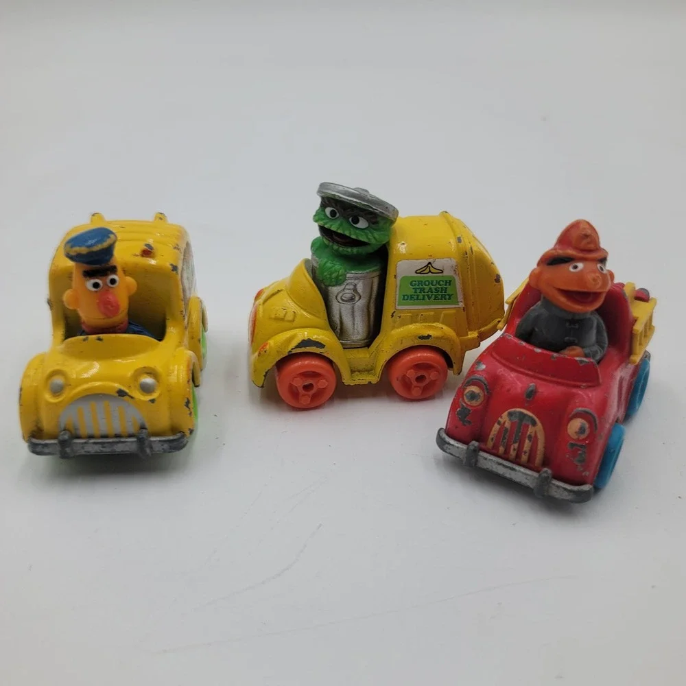 Vintage Sesame Street Playskool Diecast Cars Bert Oscar Ernie 1981 1983 Lot of 3
